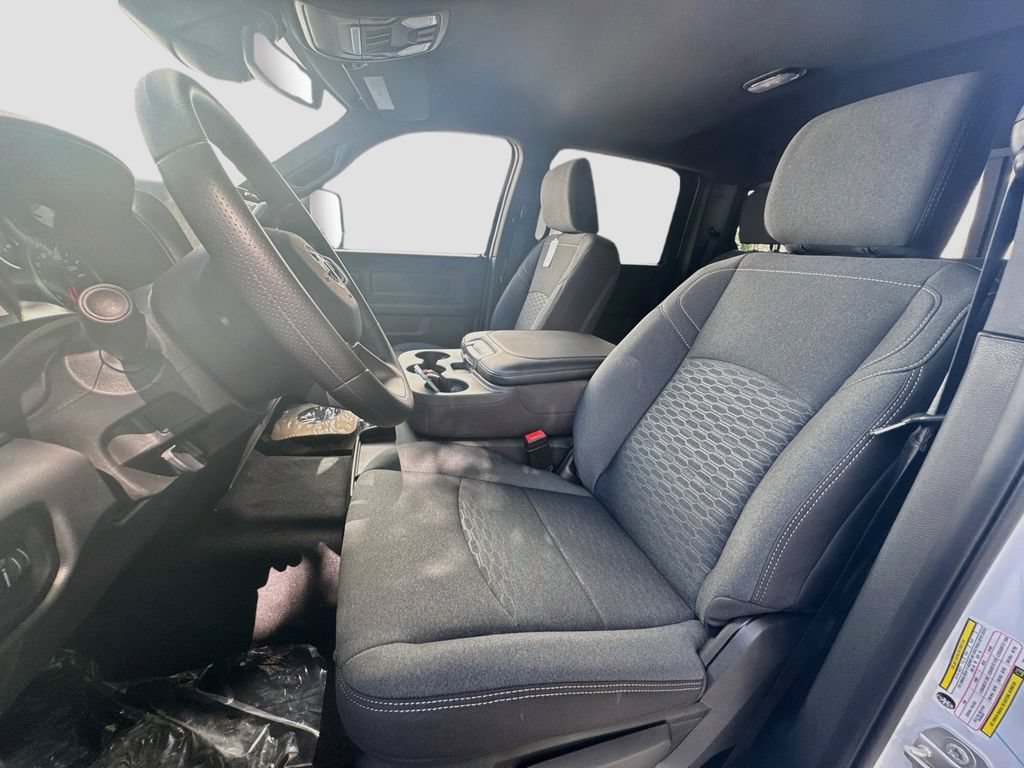 New 2026 RAM 3500 Tradesman AWD/4WD image 22