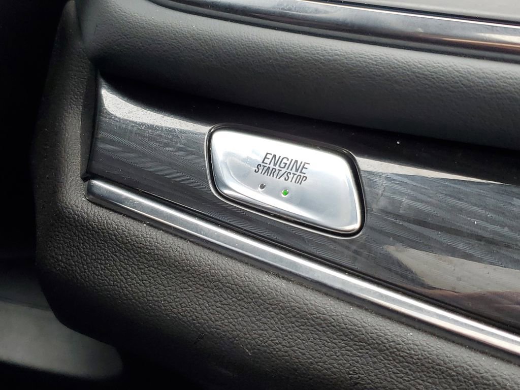 Certified 2024 Buick Enclave Essence w/ Experience Buick Package image 17