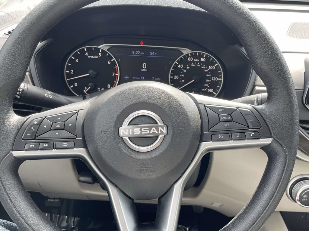 Used 2025 Nissan Altima 2.5 SV FWD image 20