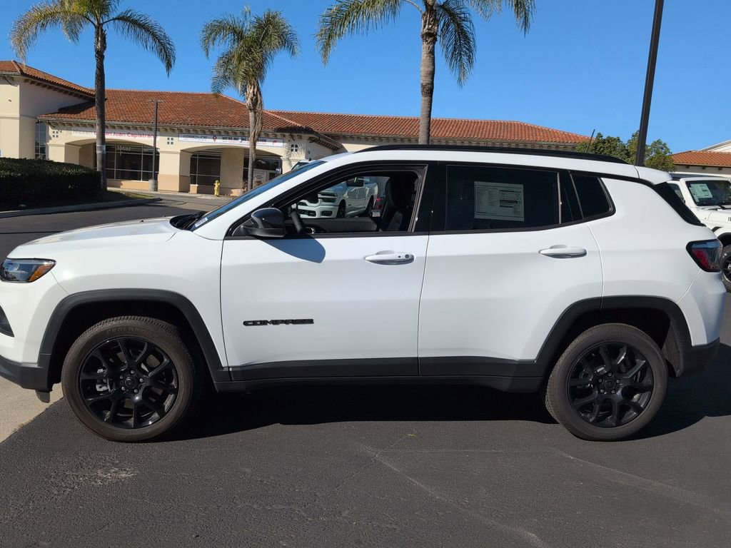 New 2026 Jeep Compass Latitude image 8
