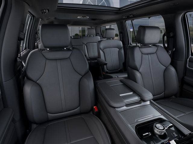 New 2026 Jeep Grand Wagoneer Limited AWD/4WD image 16
