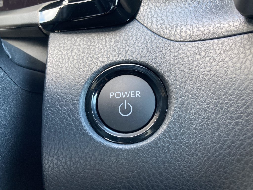 New 2026 Toyota Camry SE w/ Convenience Package FWD image 10