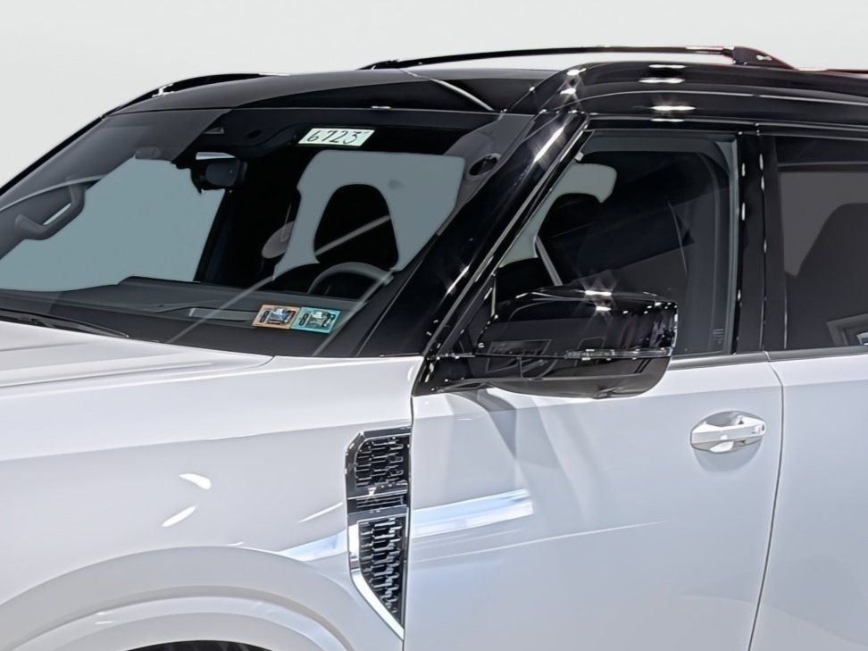 New 2026 Nissan Armada Platinum Reserve AWD/4WD image 8