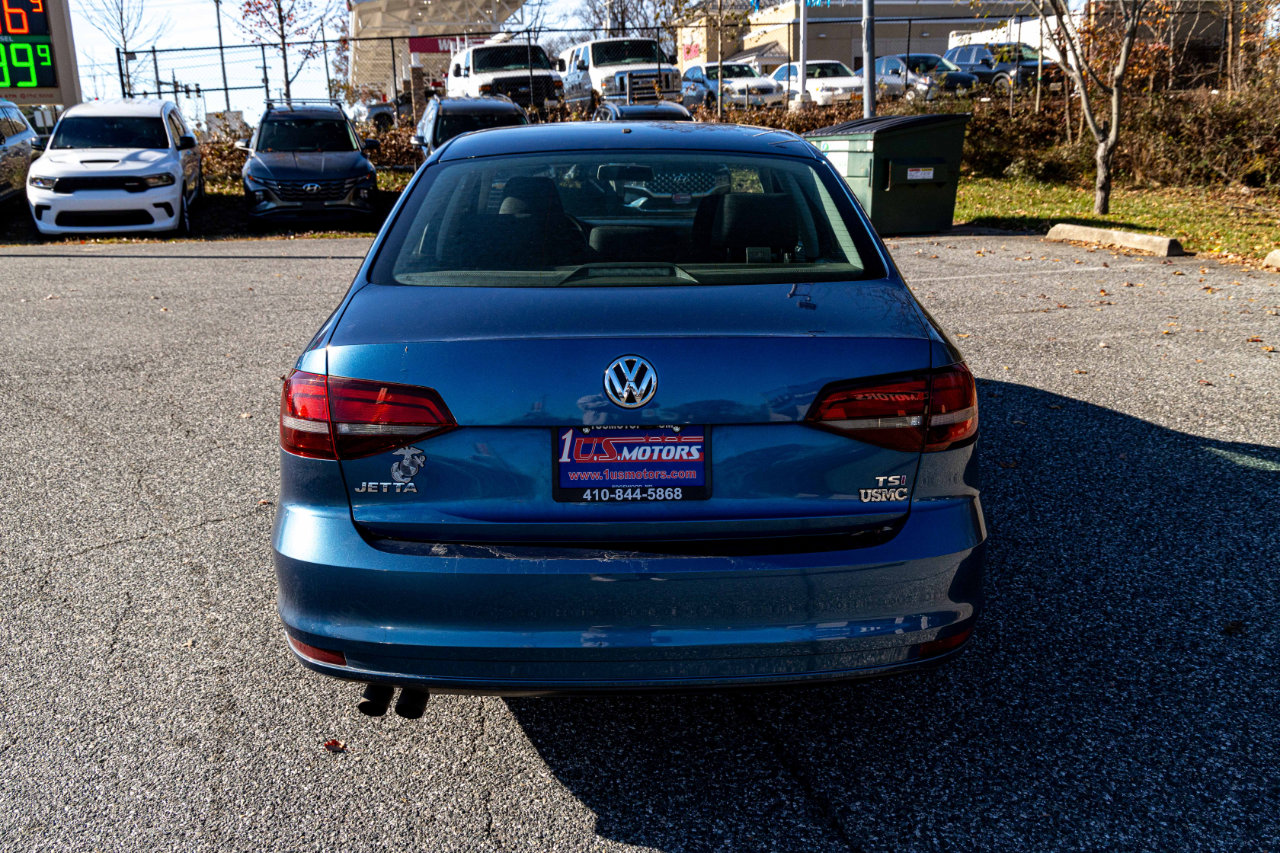Used 2017 Volkswagen Jetta S image 5