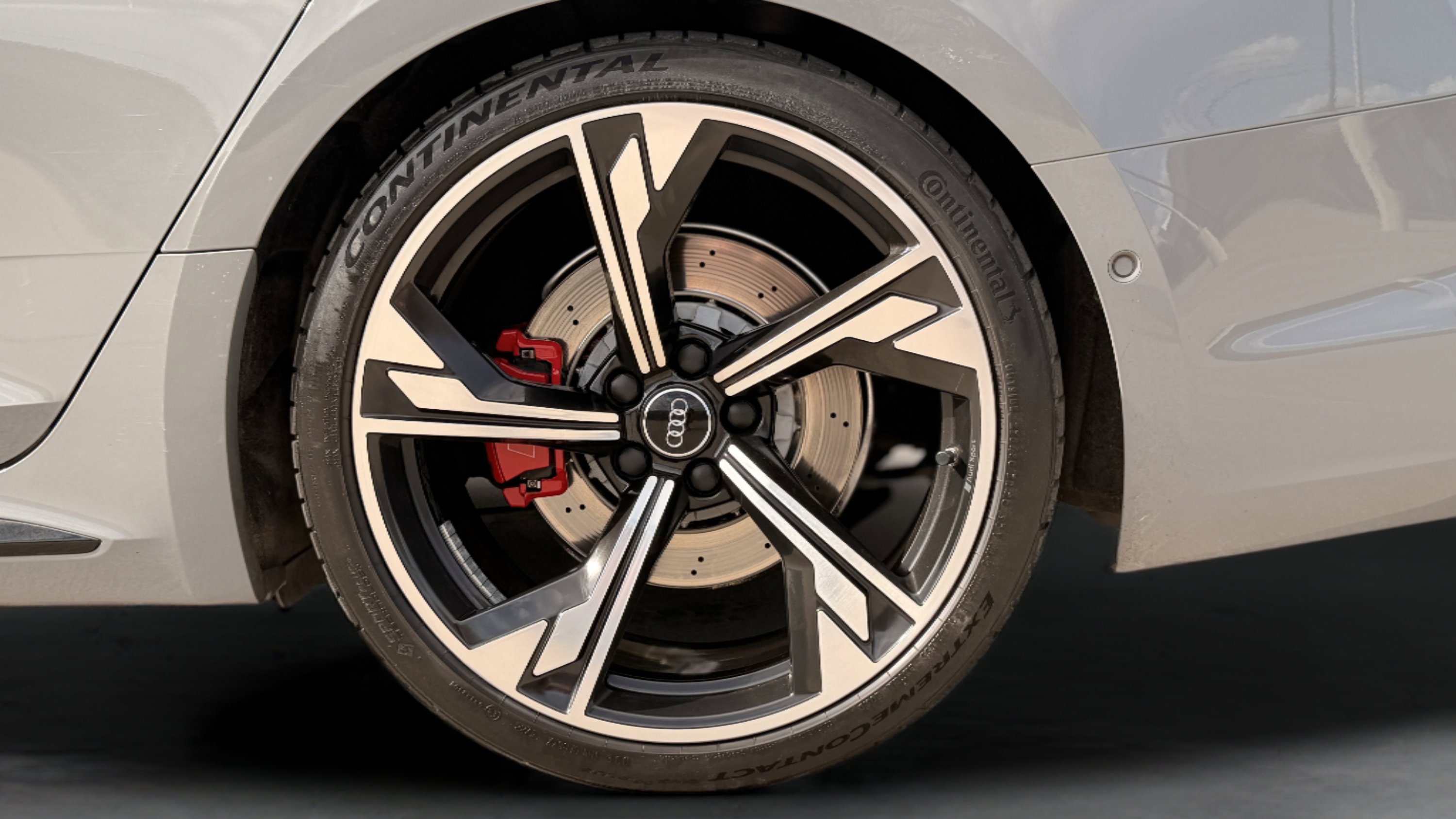 Used 2019 Audi RS 5 Sportback w/ RS Driver Assistance Package AWD/4WD image 11