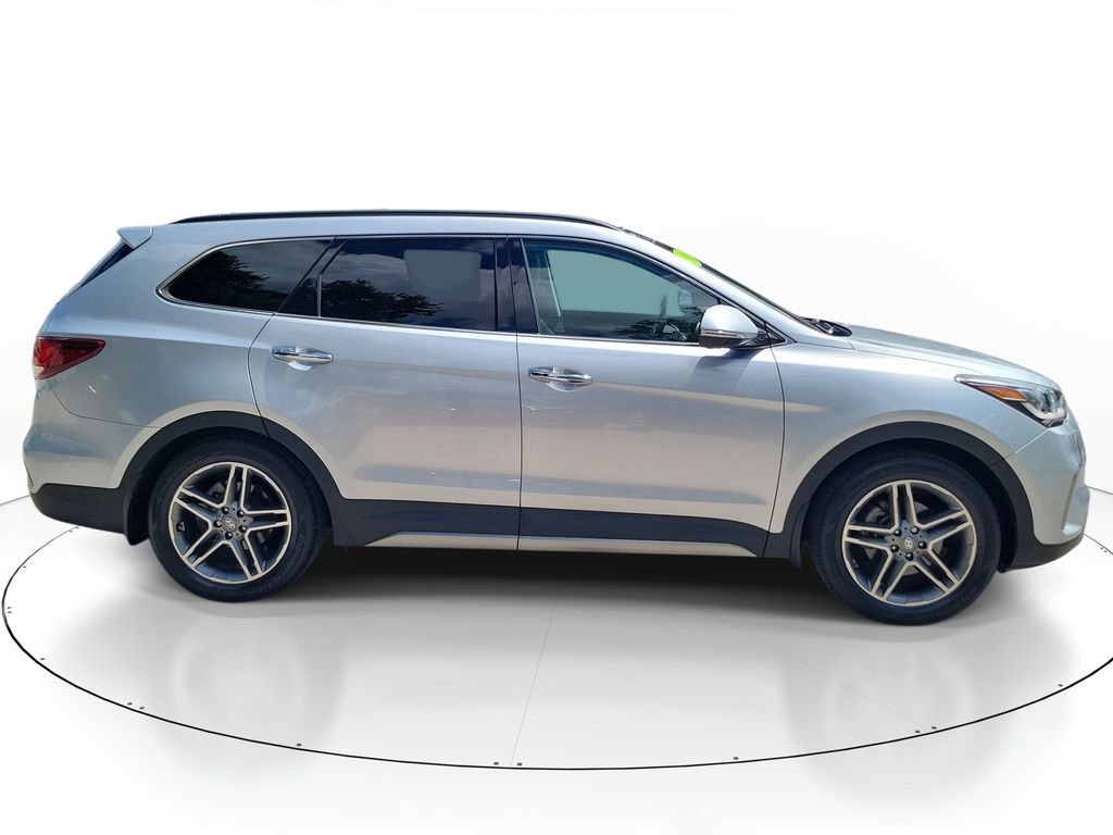 Used 2018 Hyundai Santa Fe Limited w/ Cargo Package image 3