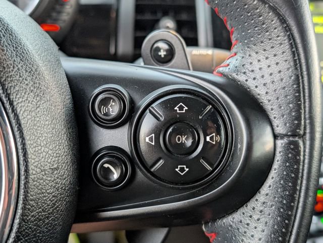 Used 2016 MINI Cooper S image 21