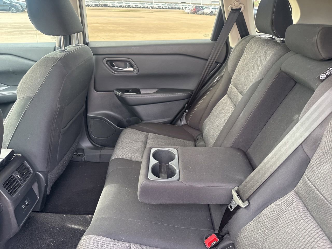 Certified 2024 Nissan Rogue SV FWD image 37