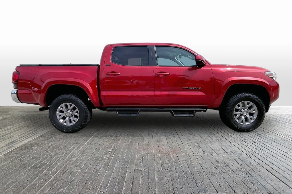 Used 2019 Toyota Tacoma SR5 AWD/4WD image 8