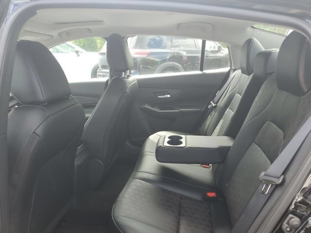 New 2026 Nissan Sentra SR w/ SR Premium Package FWD image 8