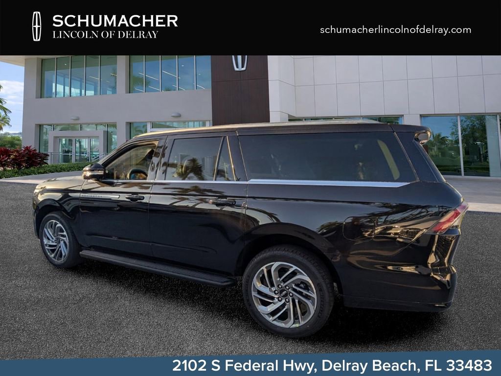 New 2026 Lincoln Navigator L Premier AWD/4WD image 5