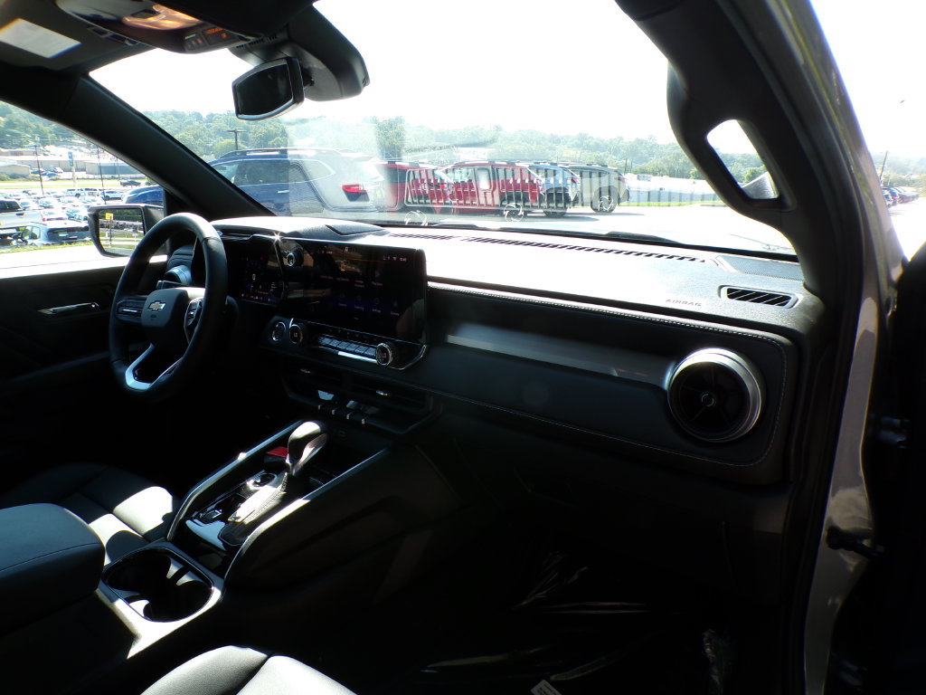 New 2026 Chevrolet Colorado Z71 w/ Technology Package AWD/4WD image 14