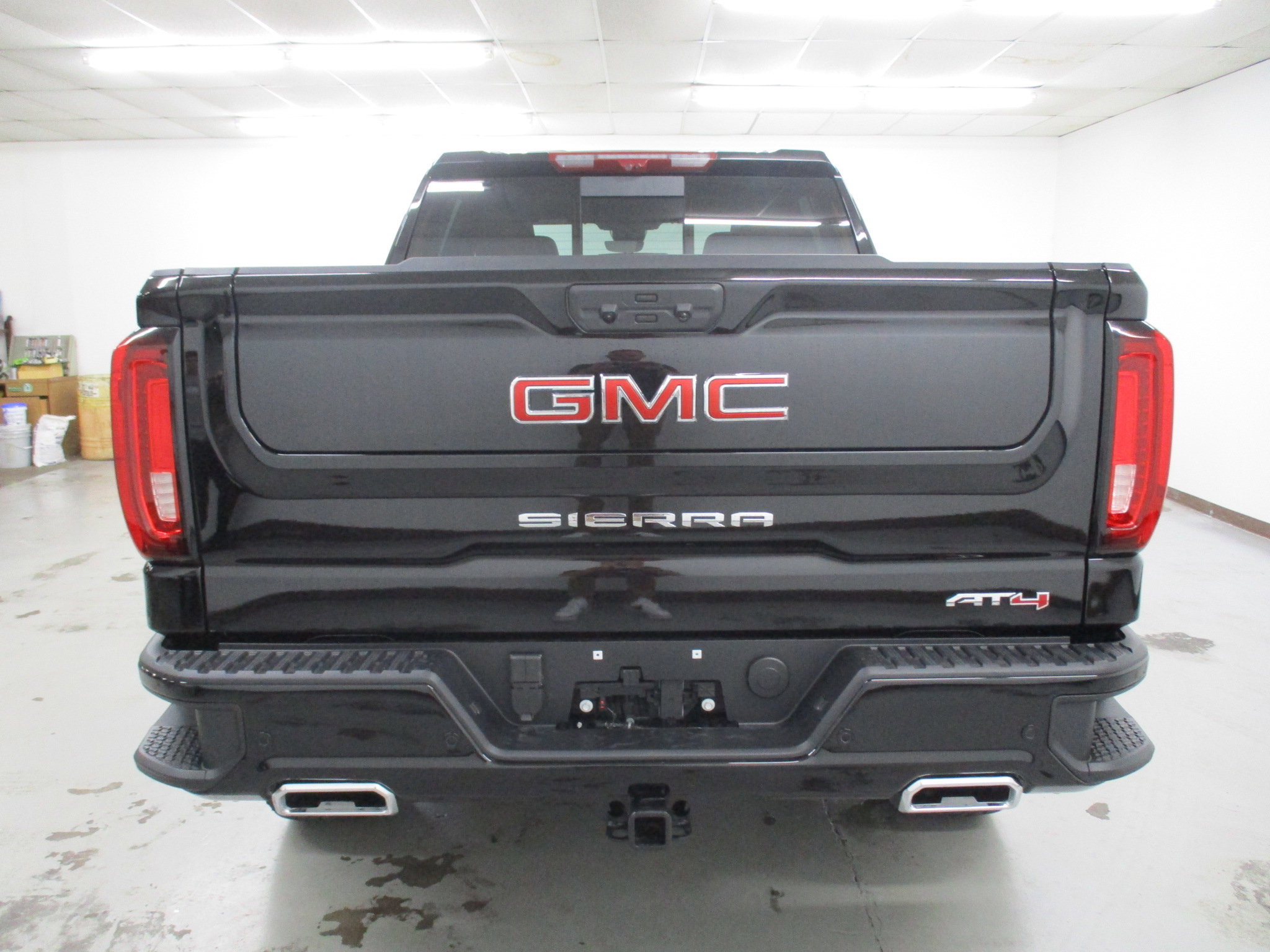 New 2026 GMC Sierra 1500 AT4 w/ AT4 Premium Package image 4