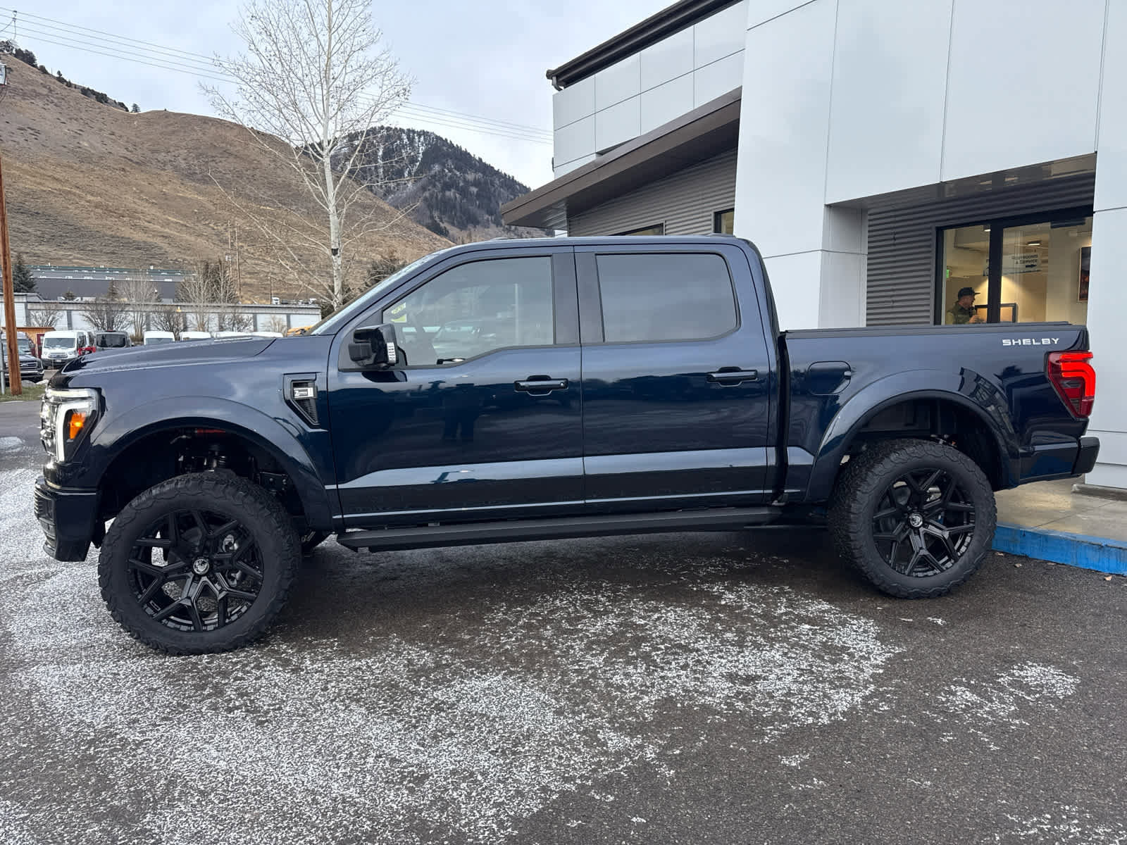 New 2025 Ford F150 Lariat w/ Equipment Group 502A High image 31