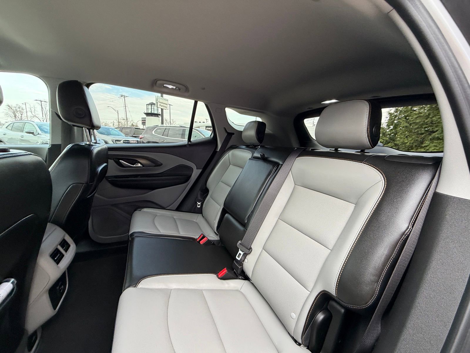 Used 2020 GMC Terrain SLT w/ Preferred Package image 25