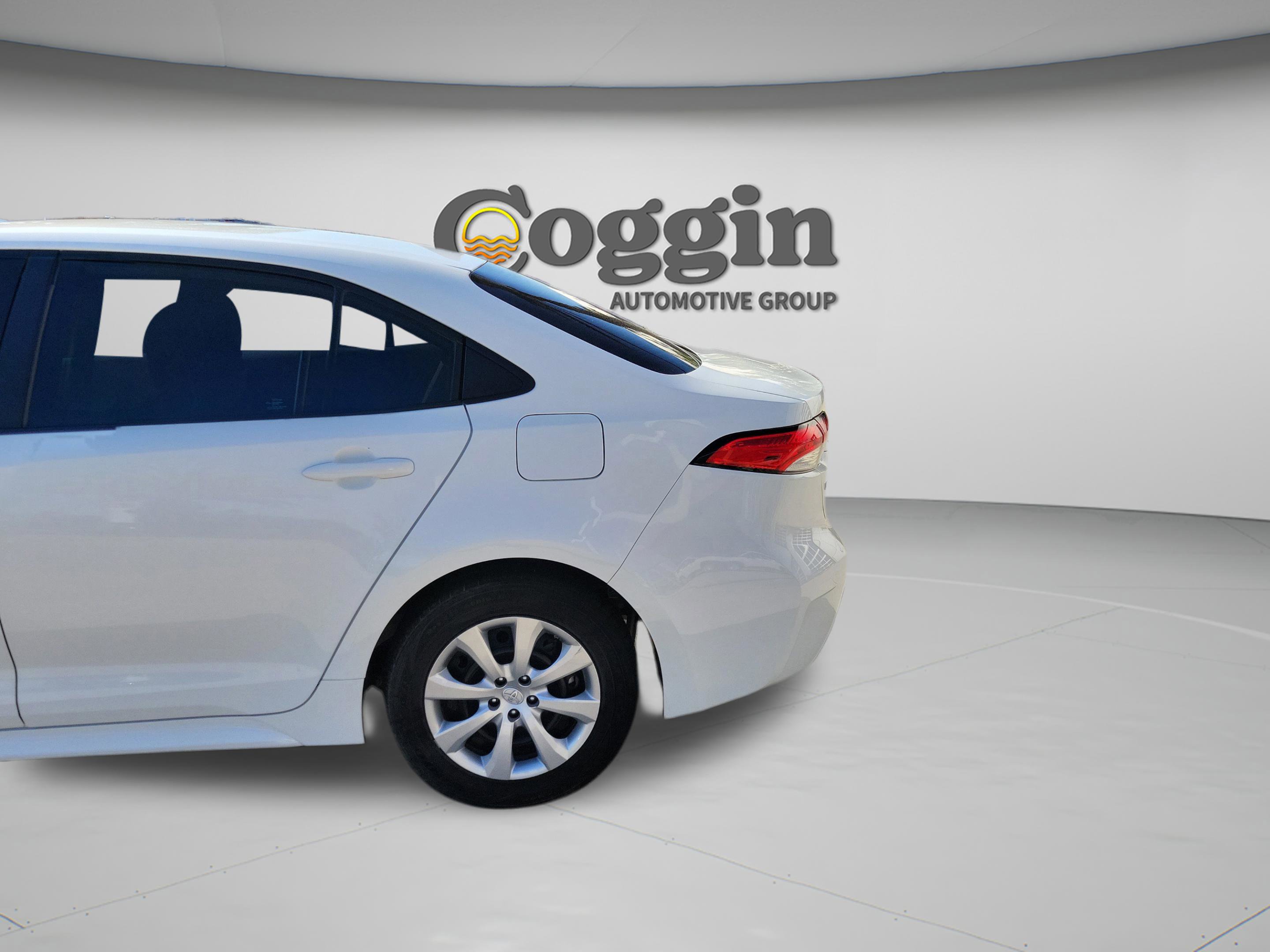 Certified 2023 Toyota Corolla LE FWD image 30