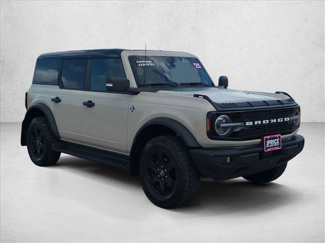 Used 2025 Ford Bronco Outer Banks AWD/4WD image 3