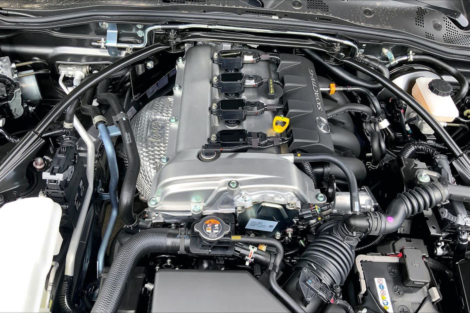 New 2026 MAZDA MX-5 Miata RF Grand Touring RWD image 16
