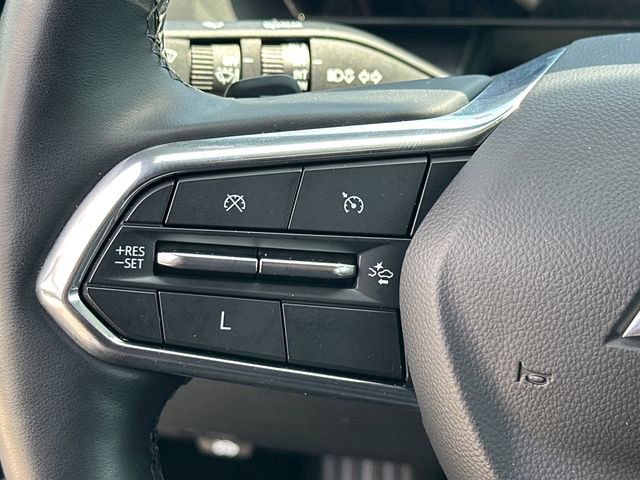 Used 2025 Chevrolet Equinox LT w/ Convenience Package II image 20