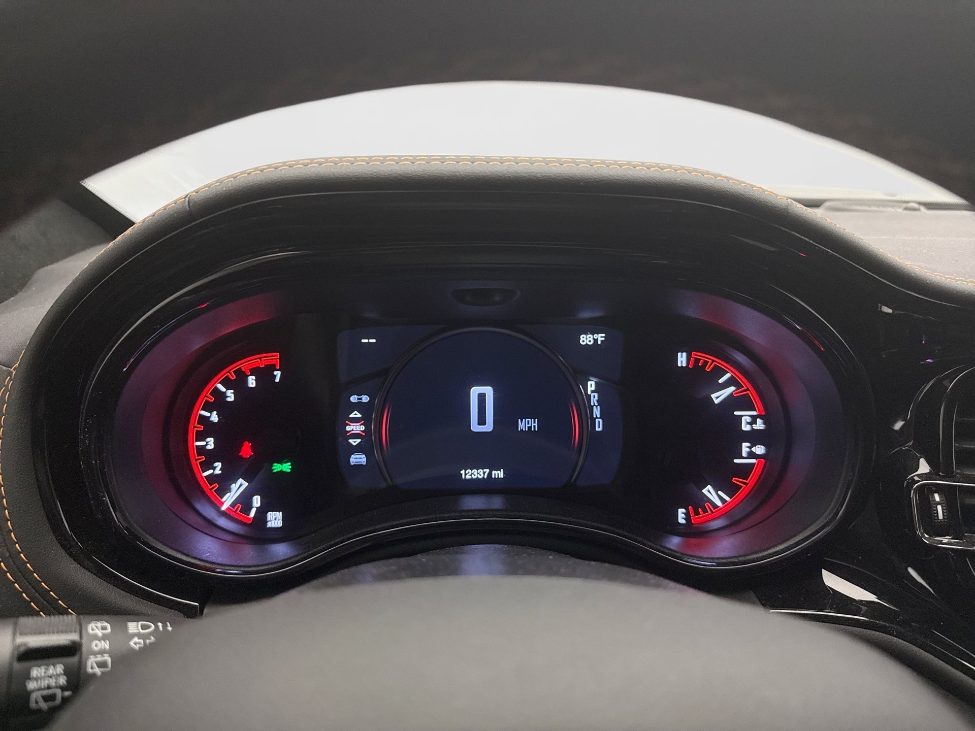 Used 2023 Dodge Durango R/T w/ Hemi Orange Plus Package AWD/4WD image 9