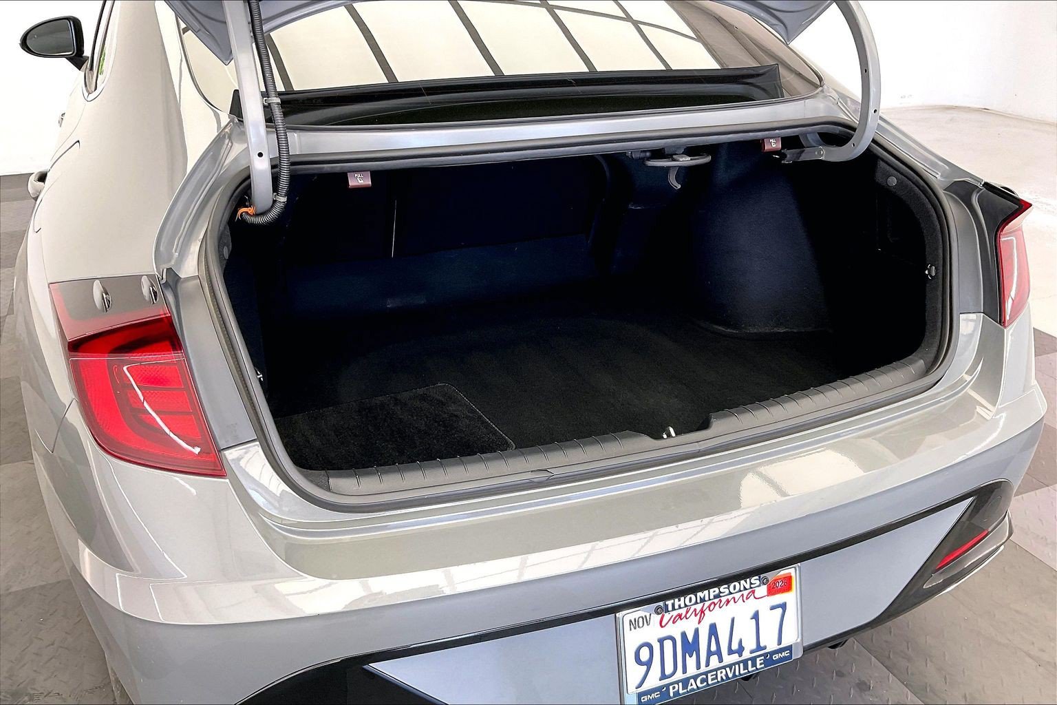 Used 2023 Hyundai Sonata SEL w/ Cargo Package FWD image 27