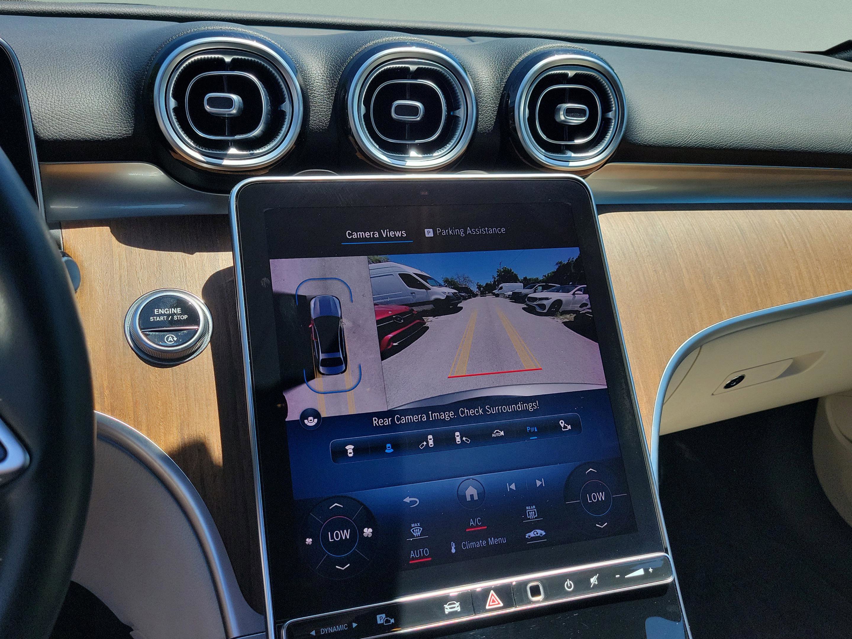 Used 2023 Mercedes-Benz C 300 Sedan image 28