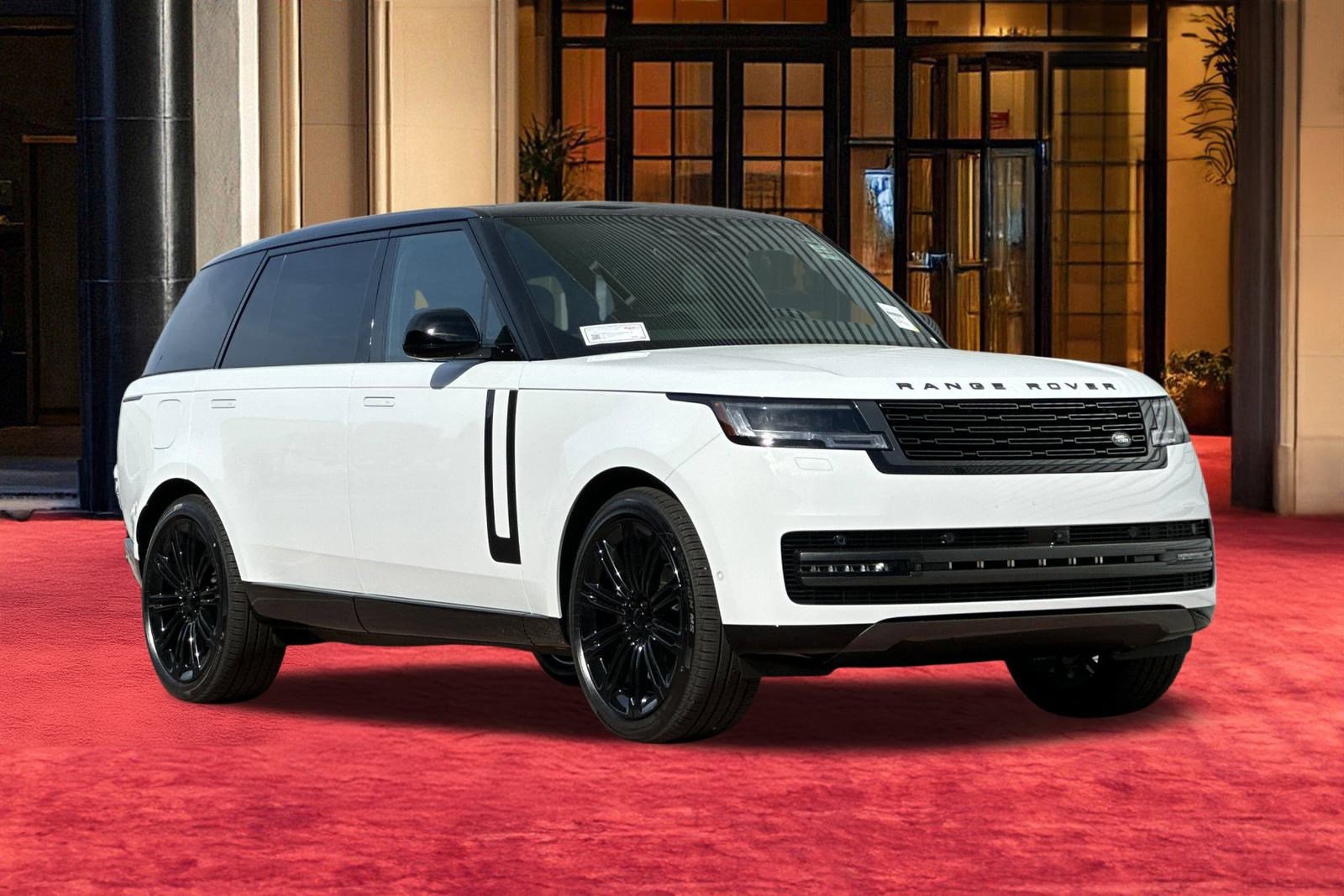 New 2026 Land Rover Range Rover Long Wheelbase SE image 8