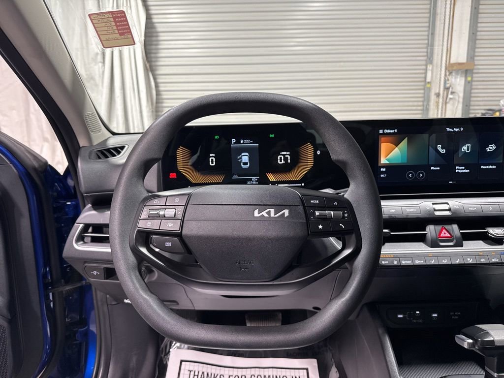 Used 2025 Kia K4 LXS image 19