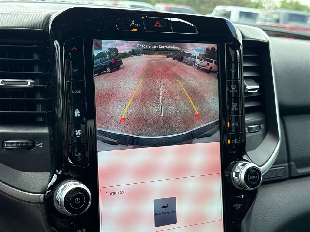 New 2026 RAM 1500 4x4 Crew Cab image 20