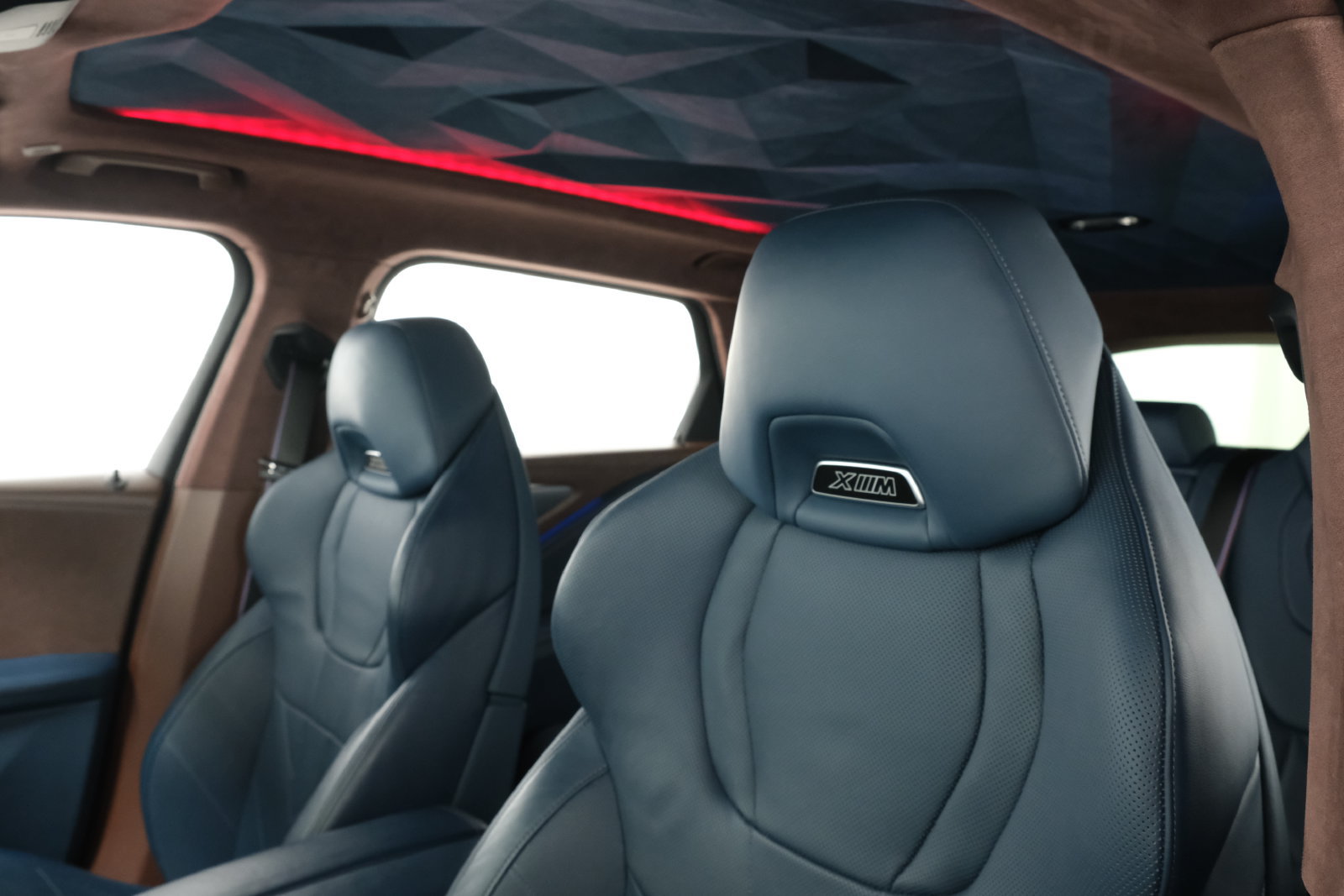 Used 2023 BMW XM AWD/4WD image 28