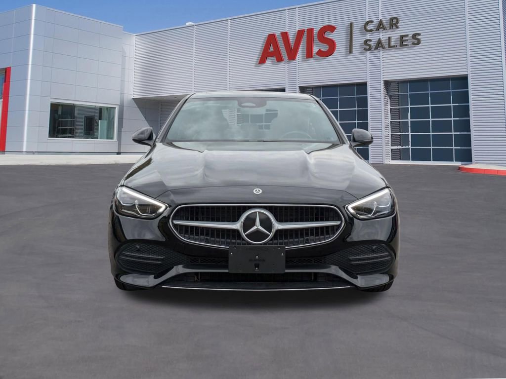 Used 2025 Mercedes-Benz C 300 4MATIC Sedan image 2