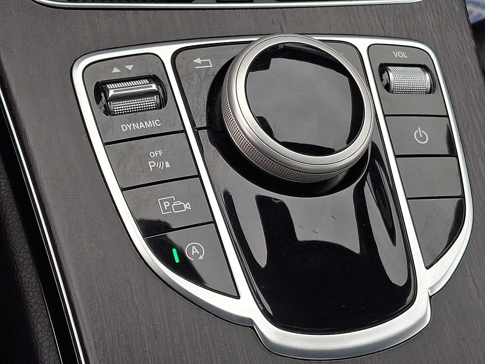 Certified 2021 Mercedes-Benz C 300 4MATIC Sedan image 20