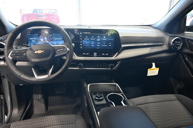 New 2026 Chevrolet Equinox LT w/ Safety and Technology Package FWD image 12