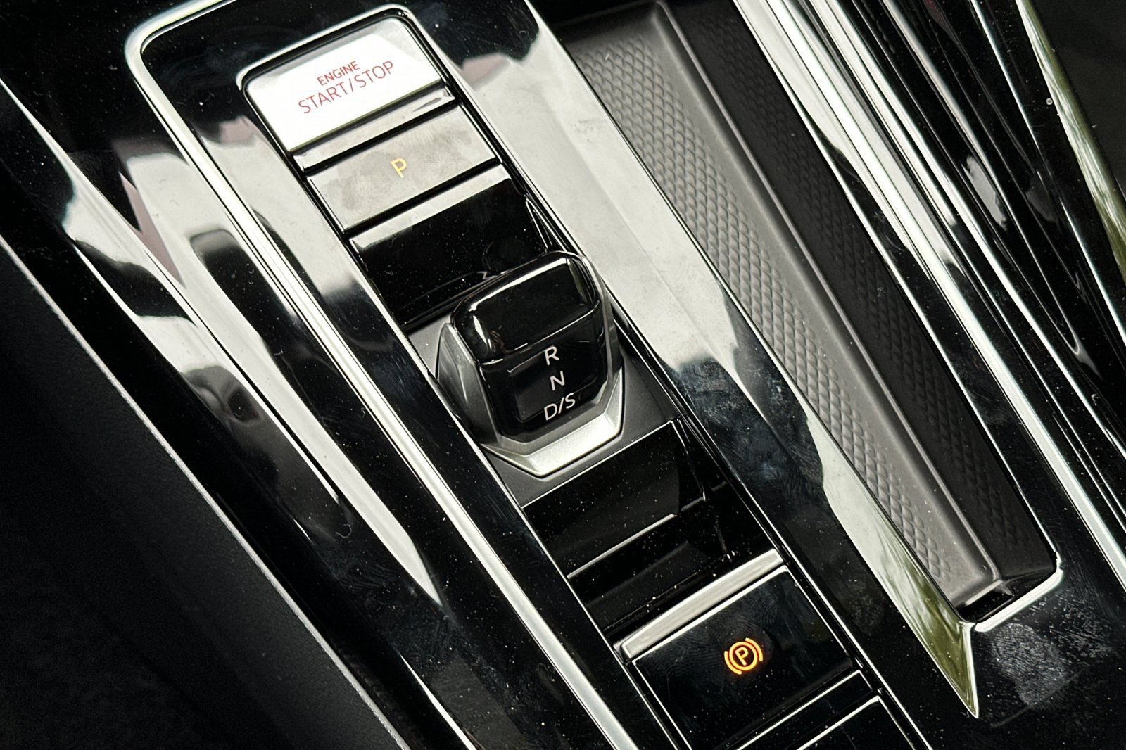 New 2026 Volkswagen GTI S FWD image 21