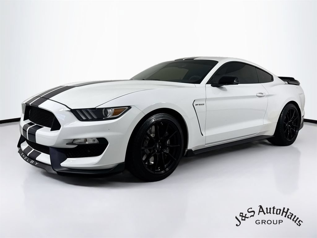 Used 2019 Ford Mustang Shelby GT350 w/ Technology Package RWD image 3
