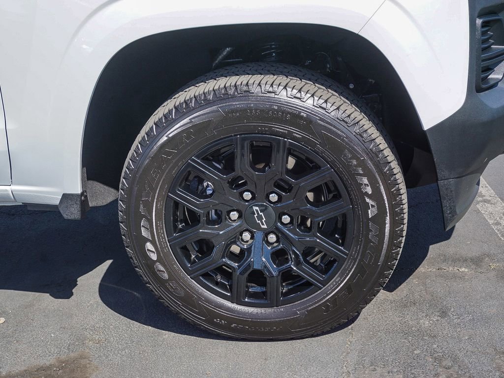 Used 2026 Chevrolet Colorado W/T w/ WT Custom Package RWD image 9