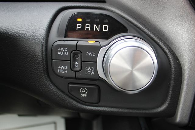 Used 2025 RAM 1500 Laramie w/ Sport Appearance Package image 22