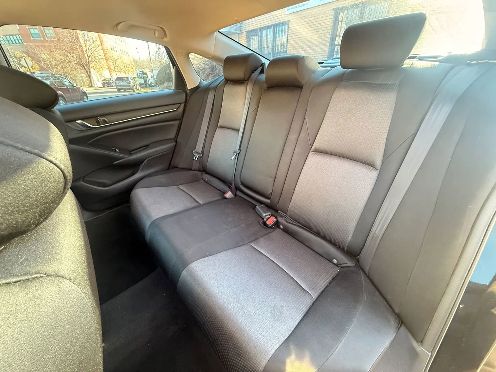 Used 2020 Honda Accord EX image 29