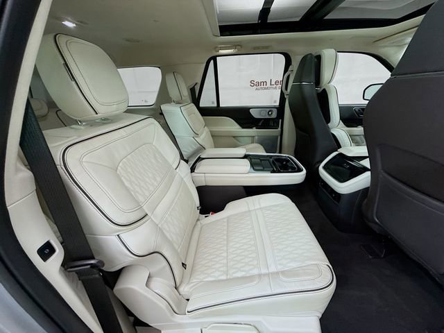 Used 2024 Lincoln Navigator L Black Label image 30