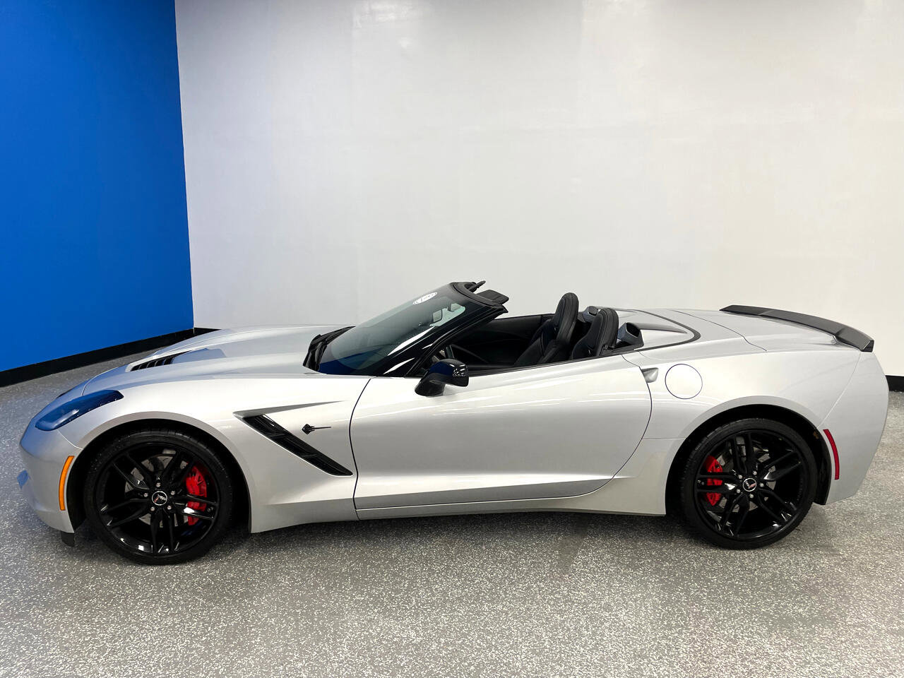 Used 2015 Chevrolet Corvette Stingray Convertible w/ 3LT Preferred Equipment Group image 5