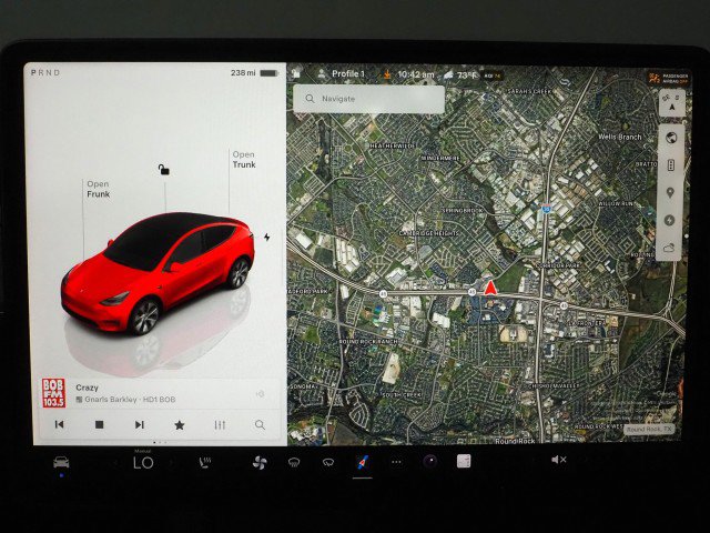 Used 2023 Tesla Model Y Long Range image 25