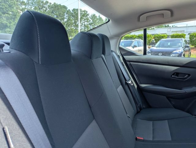 Used 2025 Nissan Sentra SV FWD image 30