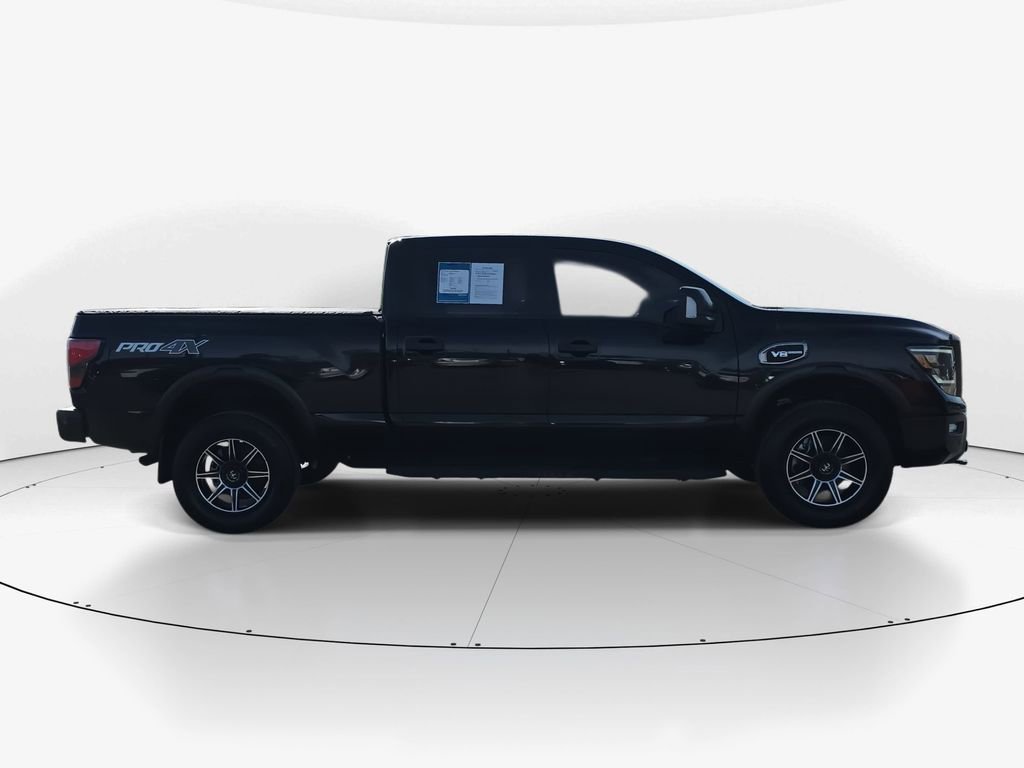 Used 2021 Nissan Titan PRO-4X w/ Pro-4x Convenience Package image 3