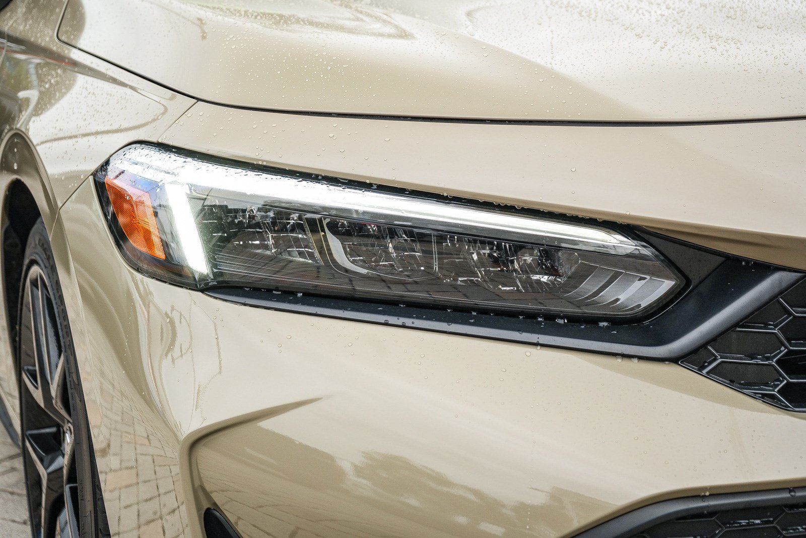 Used 2025 Honda Civic Sport image 5