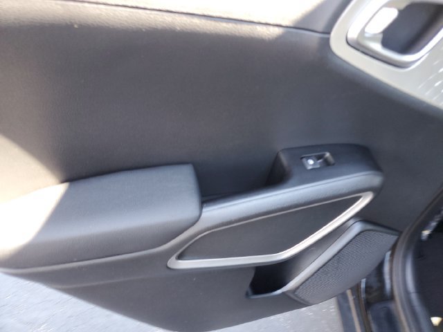 Used 2023 Kia Soul LX w/ LX Technology Package FWD image 14