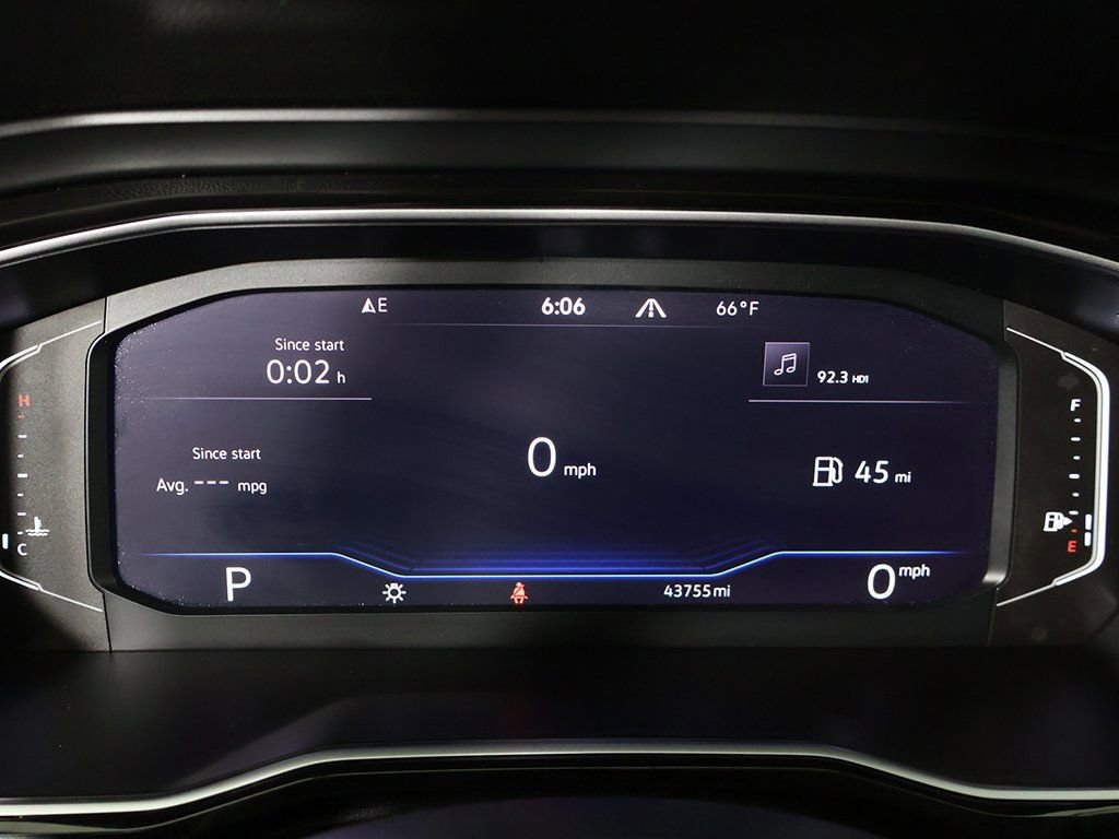 Used 2021 Volkswagen Jetta SEL Premium image 44