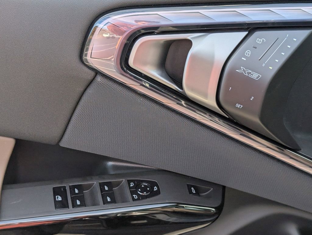 New 2026 BMW X3 xDrive30 w/ Premium Package image 14