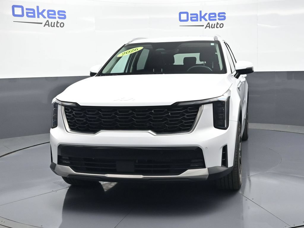 Certified 2026 Kia Sorento EX AWD/4WD image 3