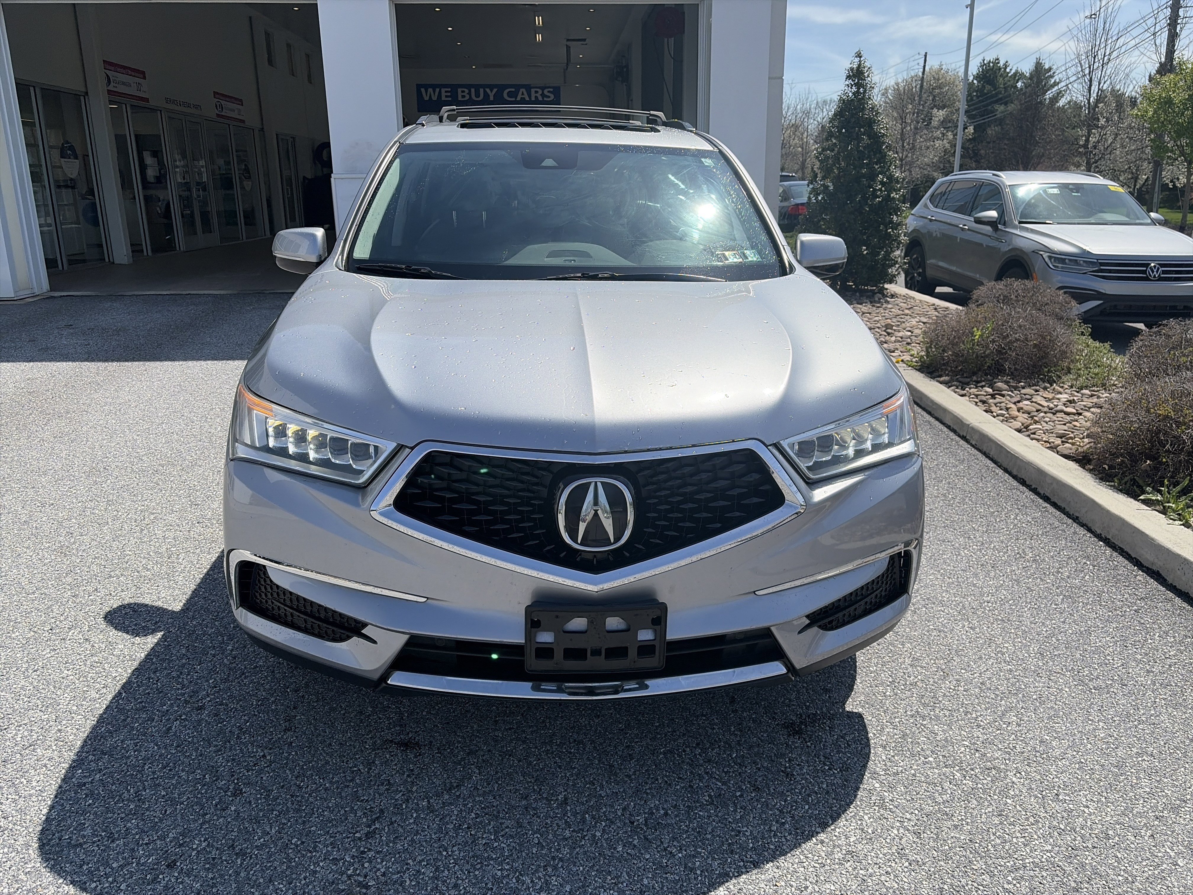 Used 2018 Acura MDX SH-AWD image 2