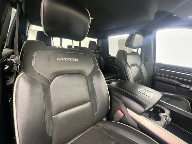 Used 2019 RAM 1500 Laramie w/ Sport Appearance Package AWD/4WD image 13